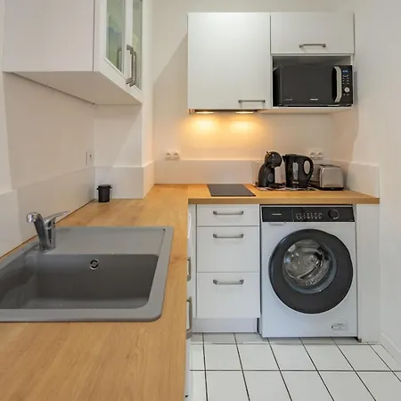 דירה Parc De Pontaillac-31 By Interhome